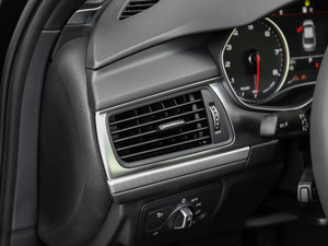 201830o(j) 45 TFSI quattro \(yn)(dng) g