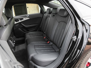 201830o 45 TFSI quattro \ 