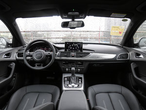 201830o 45 TFSI quattro \ ȫ