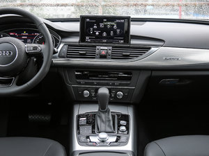 201830o 45 TFSI quattro \ п_