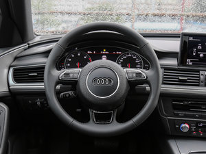 201830o 45 TFSI quattro \ P