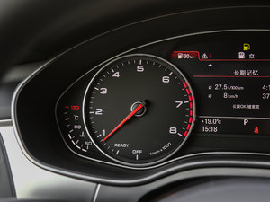 201830o 45 TFSI quattro \ п؅^