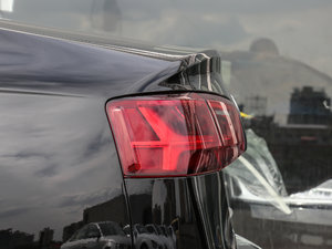 201830o(j) 50 TFSI quattro  (x)(ji)^