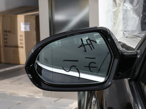 201830o 50 TFSI quattro  ^