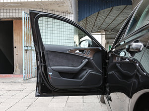 201830o 50 TFSI quattro  {λ܇T