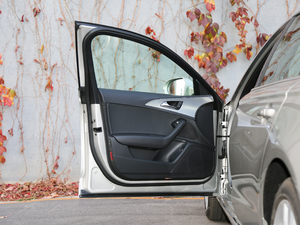 201830o 35 TFSI \ {λ܇T