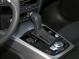 201830o 35 TFSI \ QU