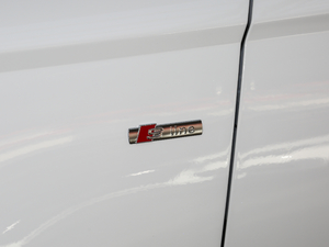 201830o 45 TFSI quattro \ ^