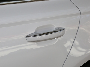 201830o 45 TFSI quattro \ ^