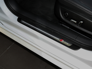 201830o 45 TFSI quattro \ g