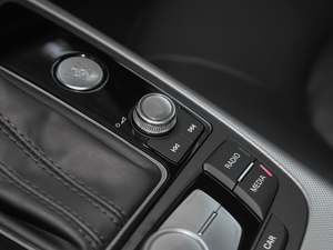 201830o(j) 45 TFSI quattro \(yn)(dng) п؅^(q)