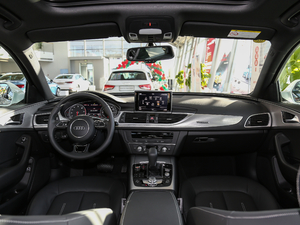 201830o(j) 45 TFSI quattro \(yn)(dng) (ni)ȫ