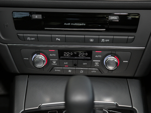 201830o(j) 45 TFSI quattro \(yn)(dng) {(dio){(dio)(ji)