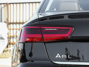 201830o(j) 45 TFSI quattro A (x)(ji)^