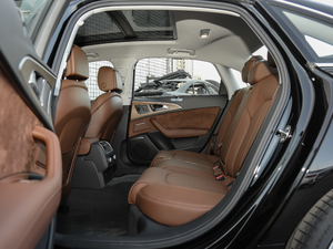 201830o(j) 45 TFSI quattro A ſg