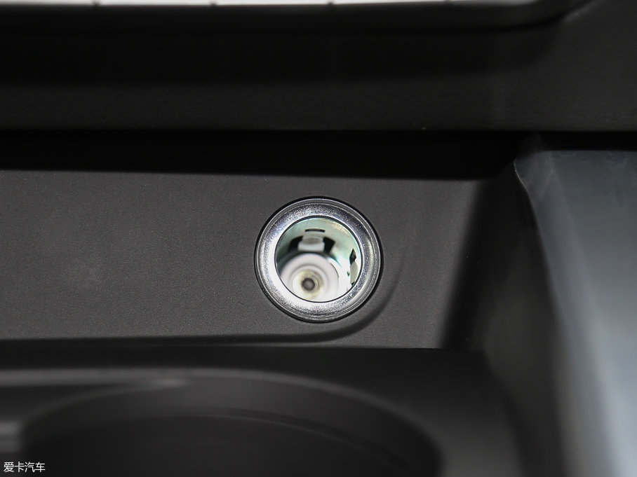 2018?yun)WA4L 30 40 TFSI r(sh)