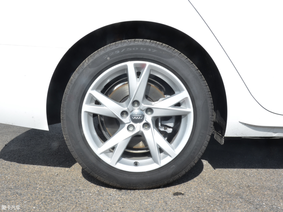 2018WA4L 30 40 TFSI Mȡ