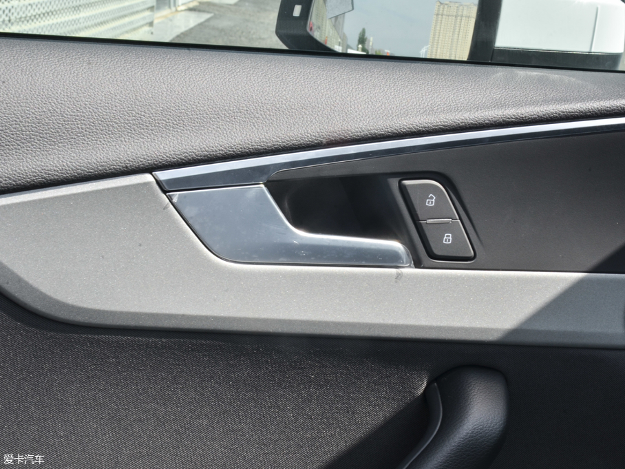 2018WA4L 30 40 TFSI Mȡ