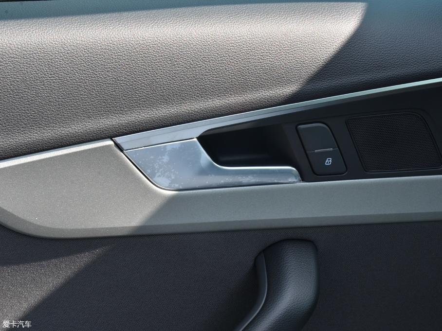 2018WA4L 30 40 TFSI Mȡ