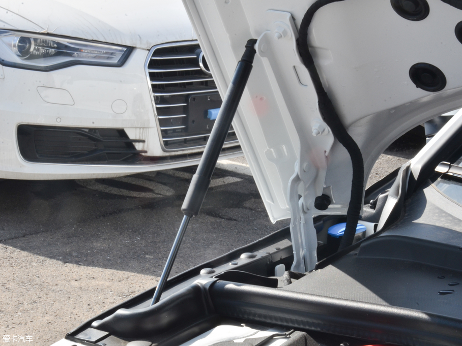 2018WA4L 30 40 TFSI Mȡ