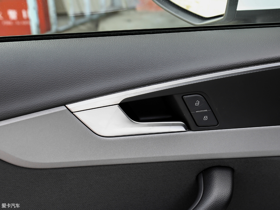 2018WA4L 30 40 TFSI Mȡ