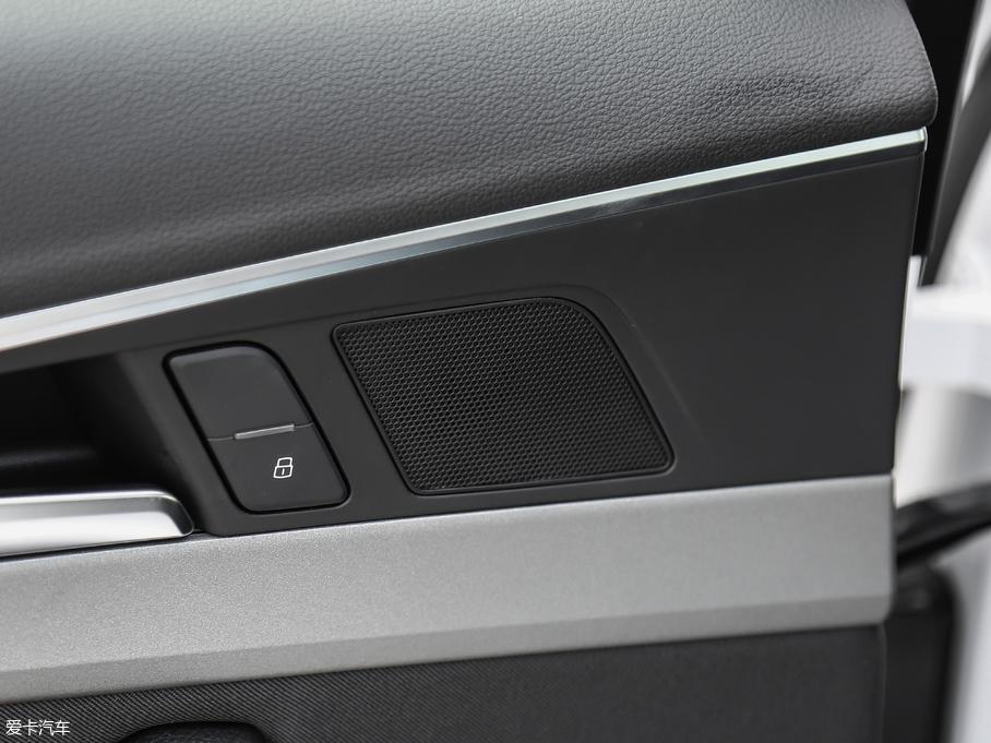 2018?yun)WA4L 30 40 TFSI M(jn)ȡ