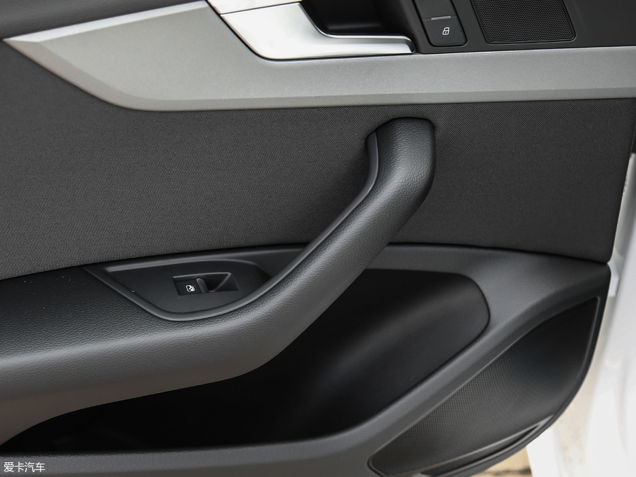 2018WA4L 30 40 TFSI Mȡ