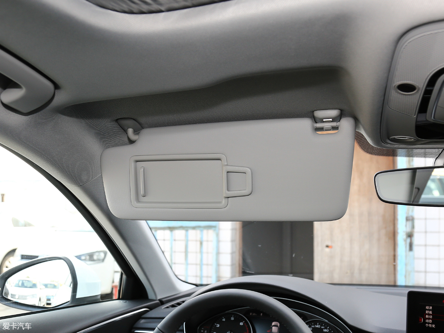 2018WA4L 30 40 TFSI Mȡ