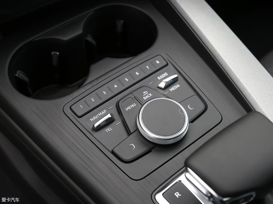 2018WA4L 30 40 TFSI Mȡ