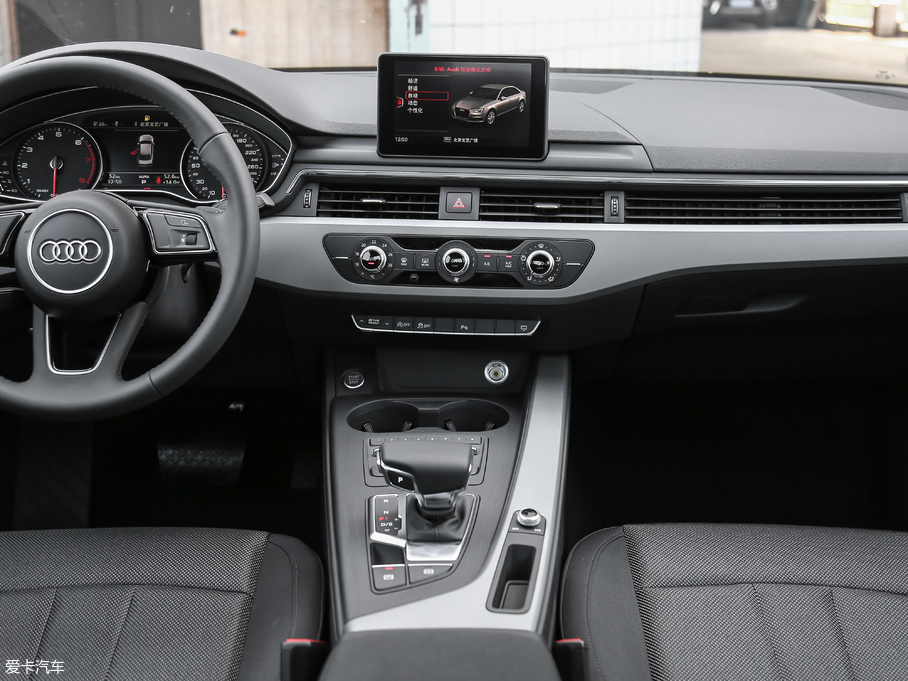 2018WA4L 30 40 TFSI Mȡ