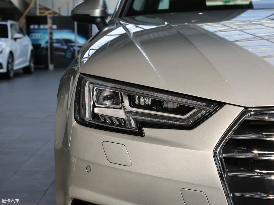 2018WA4L 30 40 TFSI Mȡ