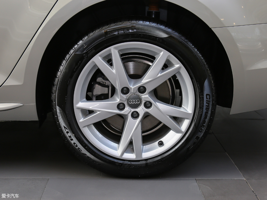 2018WA4L 30 40 TFSI Mȡ