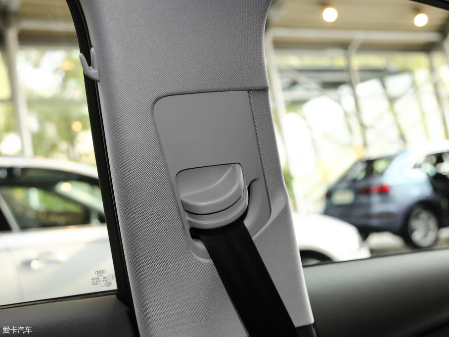 2018WA4L 30 40 TFSI Mȡ