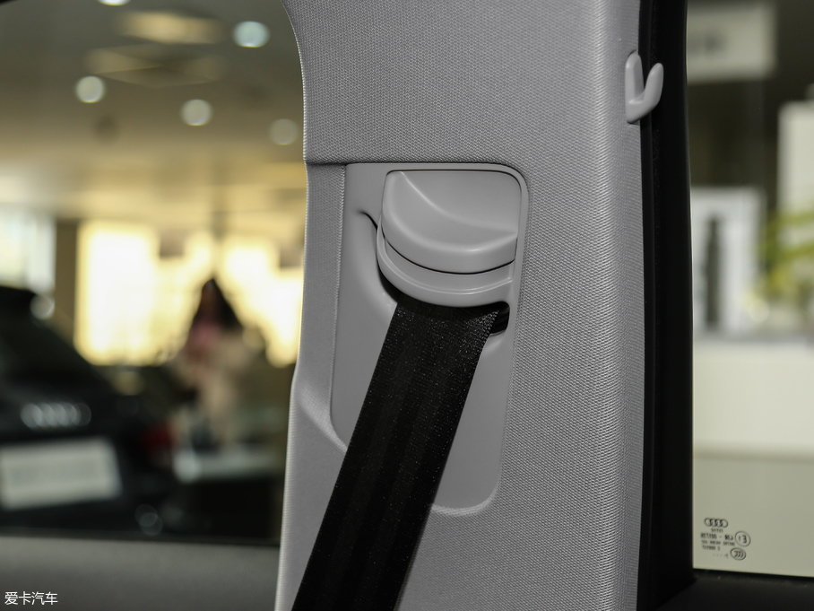 2018?yun)WA4L 30 40 TFSI M(jn)ȡ