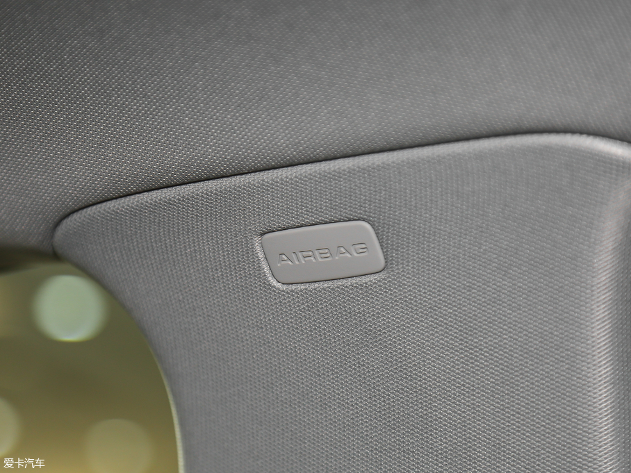 2018WA4L 30 40 TFSI Mȡ