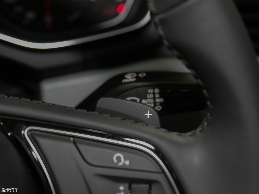 2018WA4L 30 40 TFSI Mȡ