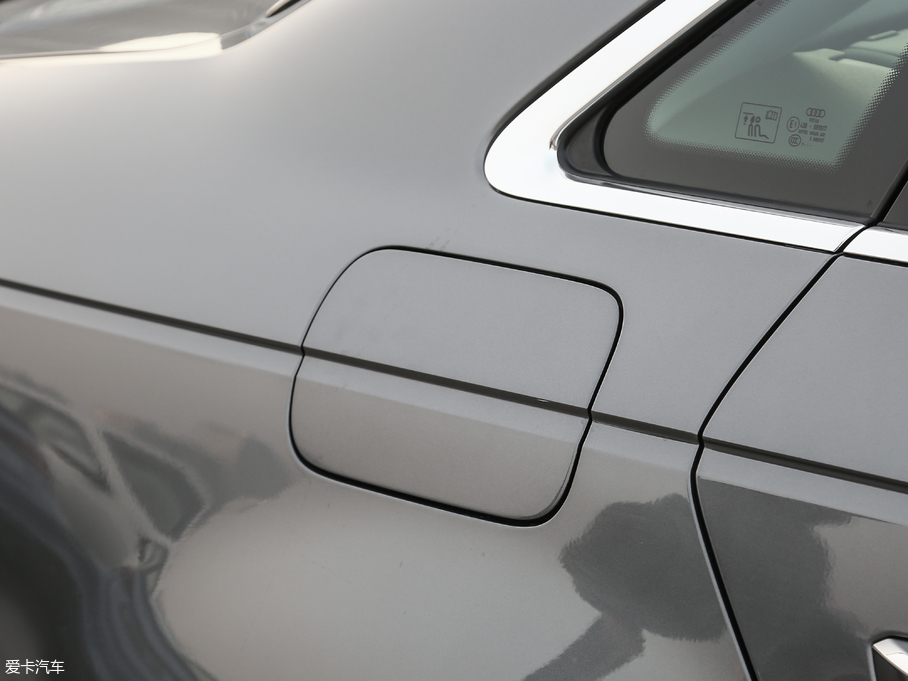 2018WA4L 30 30 TFSI Mȡ