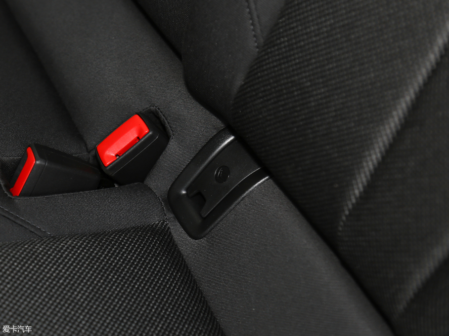 2018WA4L 30 30 TFSI Mȡ