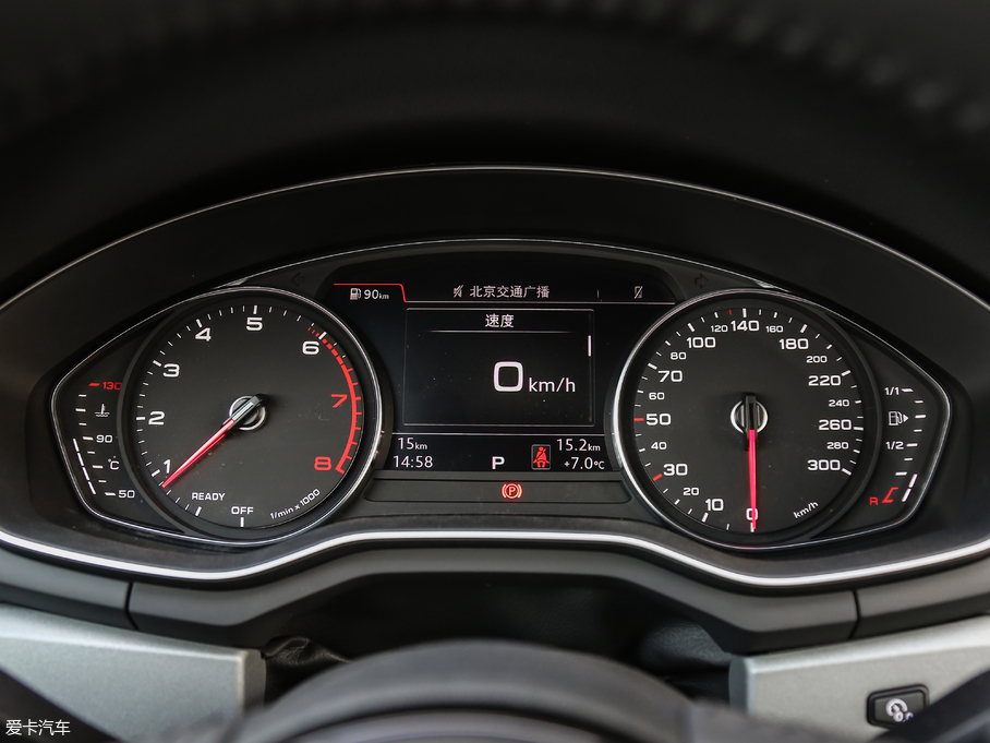 2018?yun)WA4L 30 30 TFSI M(jn)ȡ