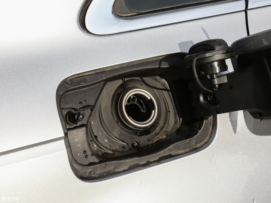 2018WA4L 30 40 TFSI r