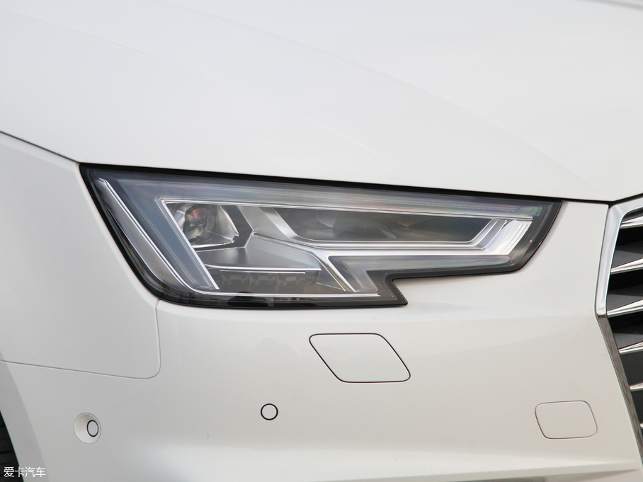 2018WA4L 30 40 TFSI \