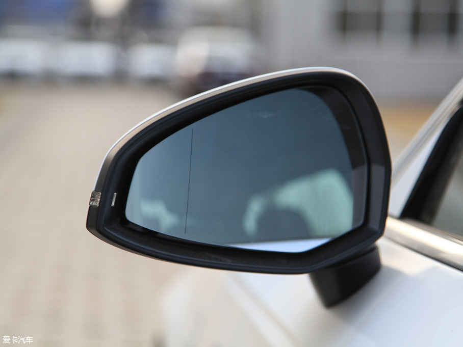 2018WA4L 30 40 TFSI \