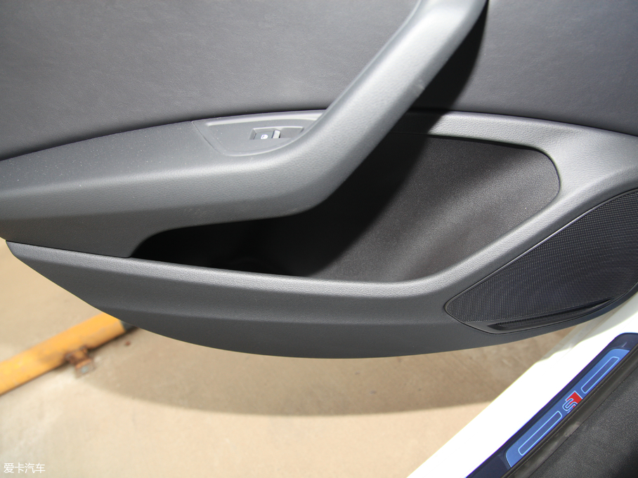 2018WA4L 30 40 TFSI \