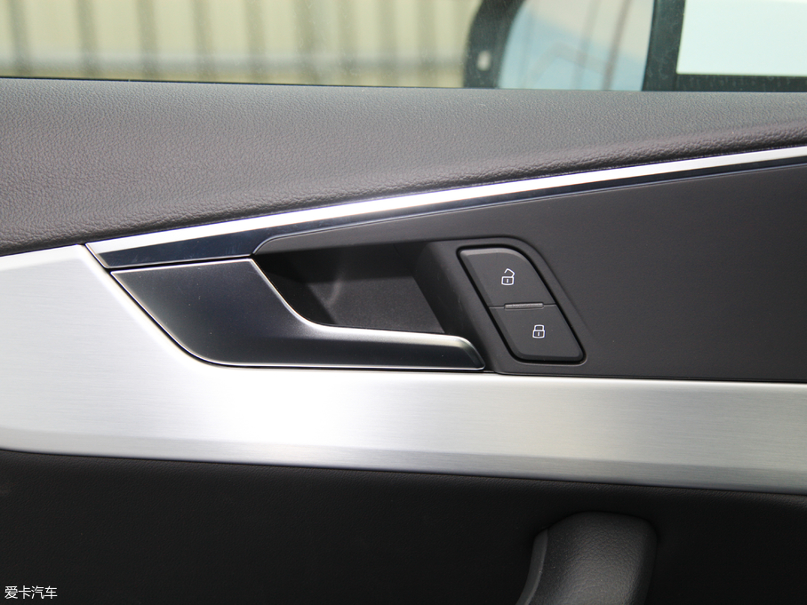 2018WA4L 30 40 TFSI \