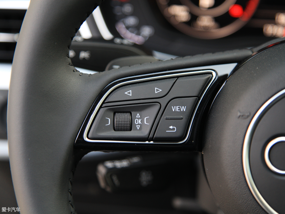 2018WA4L 30 40 TFSI \