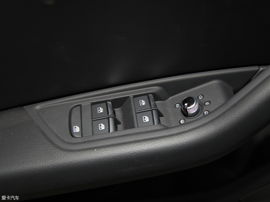 2018?yun)WA4L 30 40 TFSI \(yn)(dng)