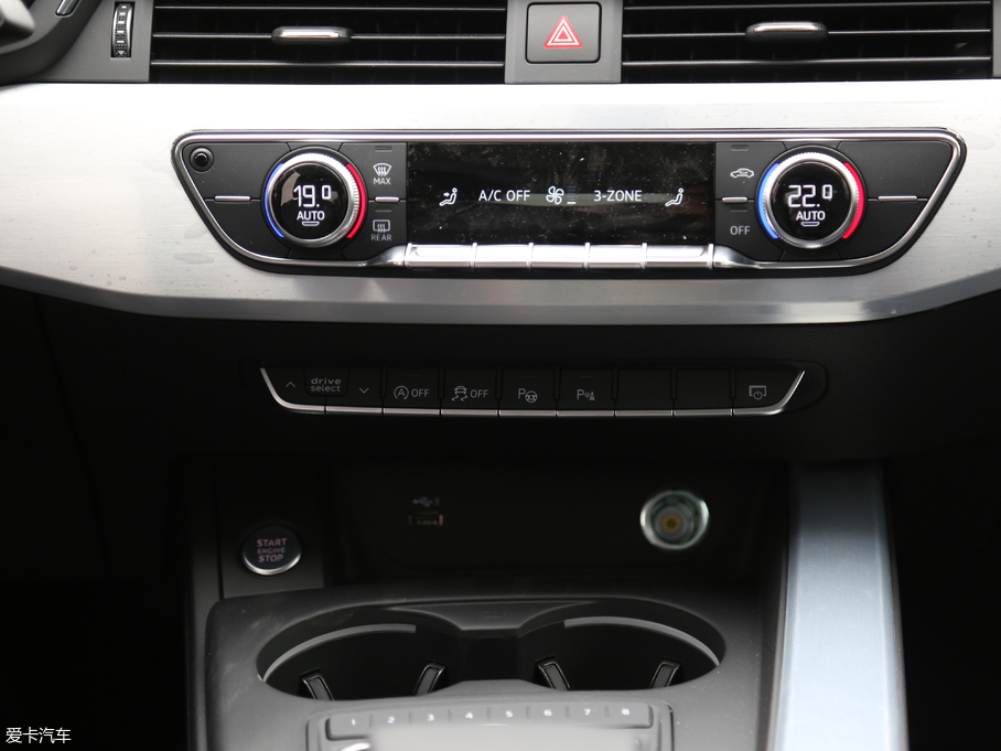 2018WA4L 30 45 TFSI quattro\