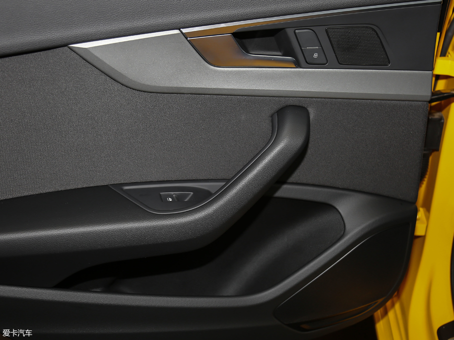 2018WA4L 30 40 TFSI Mȡ