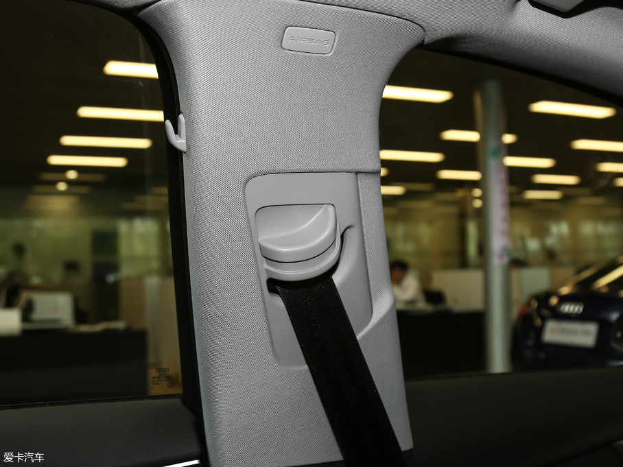 2018WA4L 30 40 TFSI Mȡ