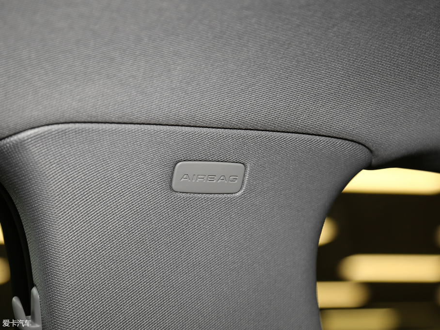 2018WA4L 30 40 TFSI Mȡ